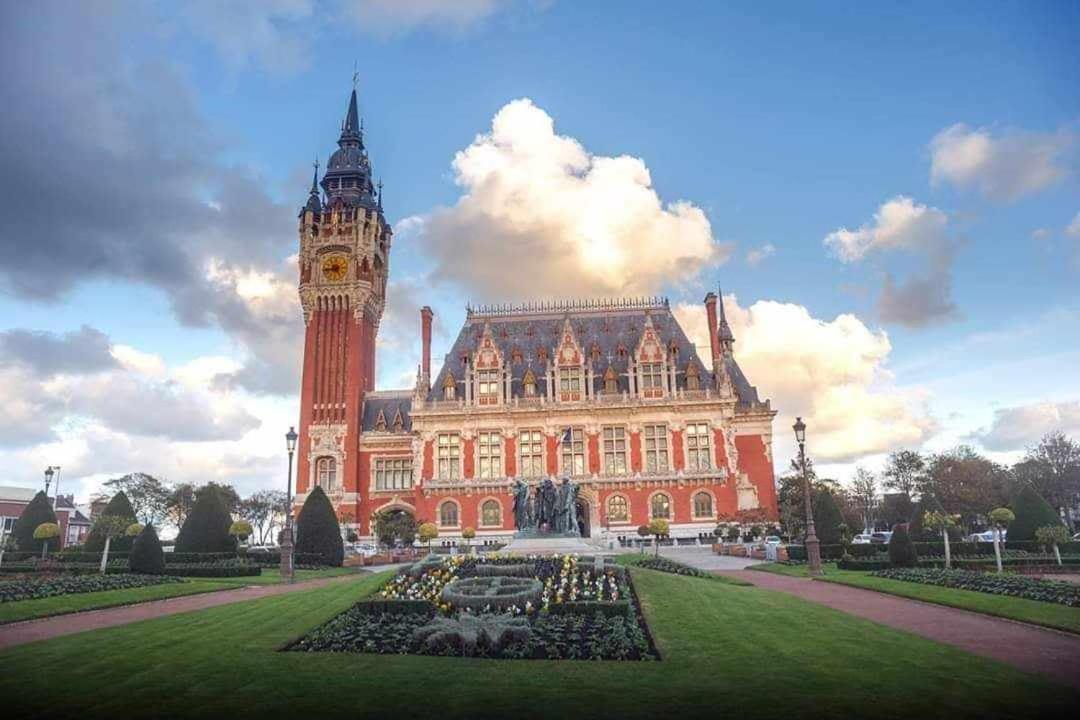 Calais Plage-Gare Appartement Elegant Tout Equipe מראה חיצוני תמונה