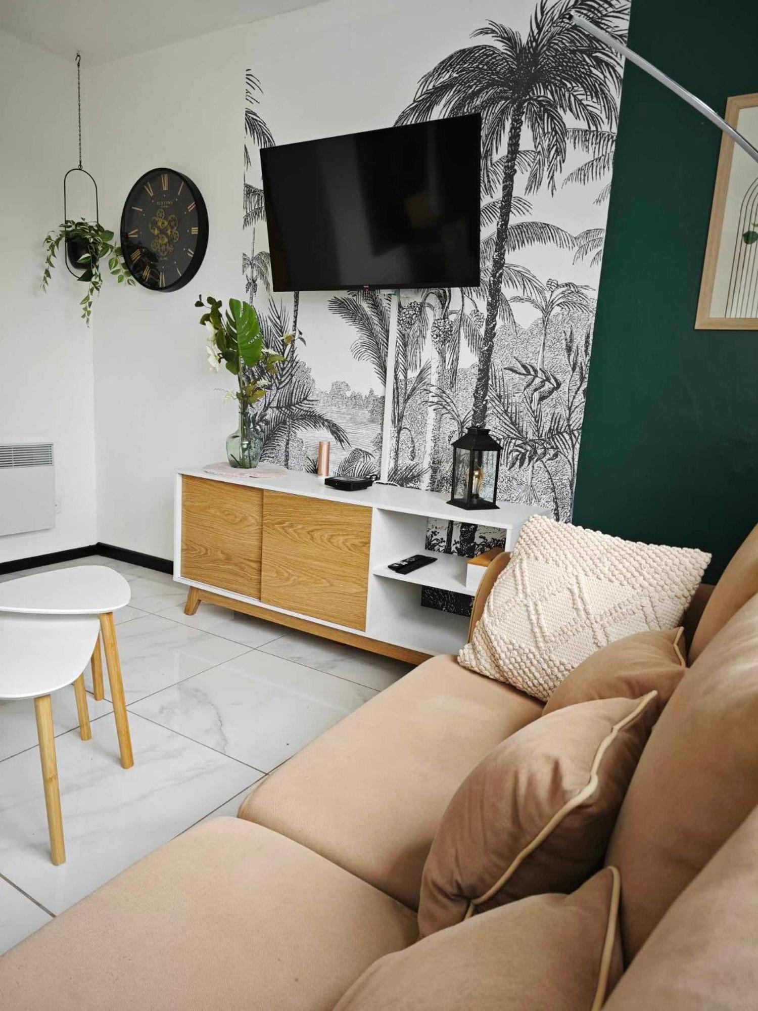 Calais Plage-Gare Appartement Elegant Tout Equipe מראה חיצוני תמונה